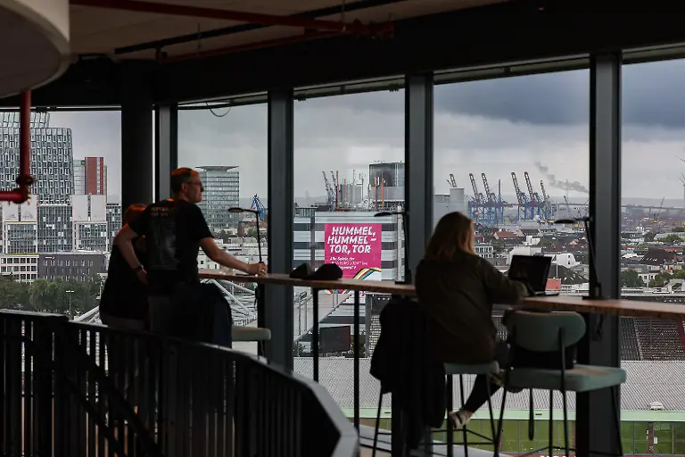 b88ab7e2deea5522fd0b2f61a9808806