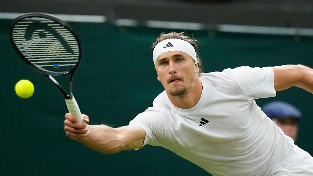 Steht-in-Wimbledon-in-der-dritten-Runde-Alexander-Zverev