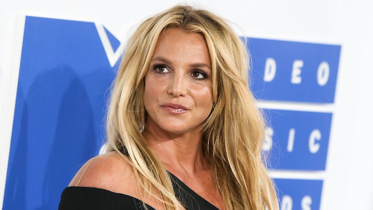 Spears hatte ihren Jugendfreund Alexander 2004 geheiratet - doch die Ehe hielt nur einige Wochen.
