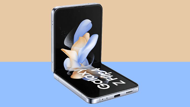 Das Samsung Galaxy Z Flip 4 gibt es mit o2-Vertrag besonders günstig.