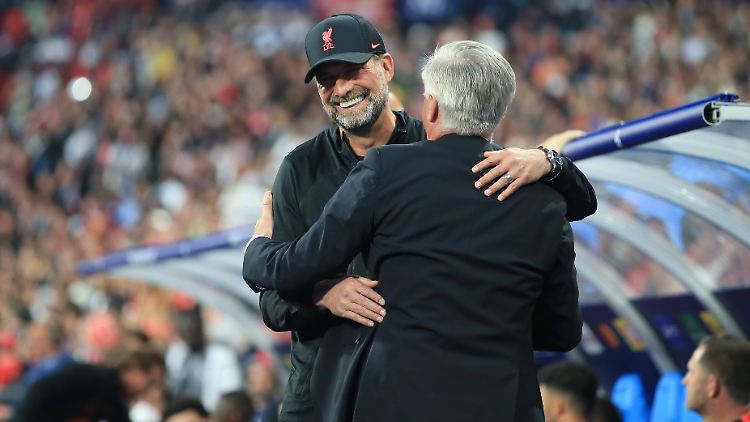 Klopp und Ancelotti beim Finale der Champions League in Paris.