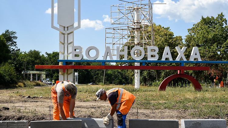 Die von Russland eingesetzten Verwaltungen in den besetzten Gebieten haben erklärt, Referenden über einen Beitritt zu Russland abhalten zu wollen.