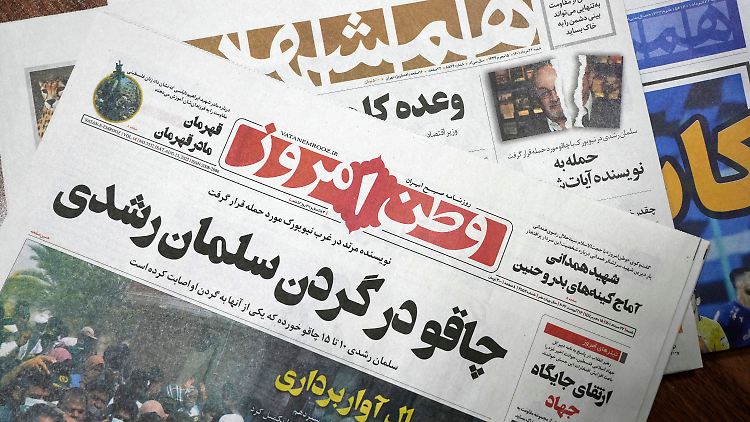 "Die Hand des Mannes, der dem Feind Gottes den Hals umgedreht hat, muss geküsst werden", lautet eine der Schlagzeilen in der iranischen Presse.