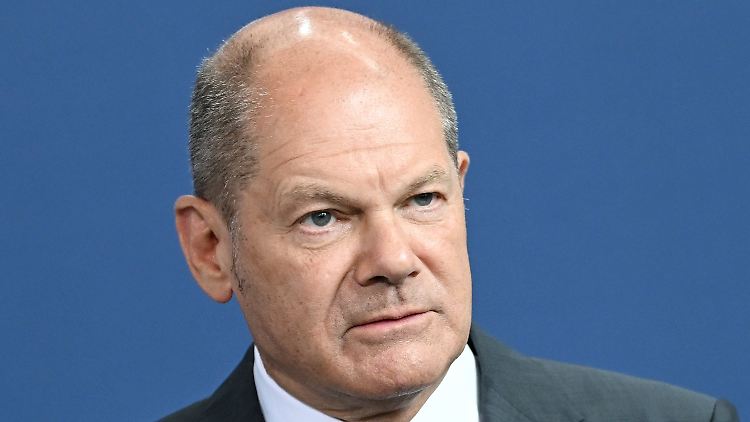 Man wolle "es allen möglich machen, durch diese schwierige Zeit zu kommen", so Scholz.