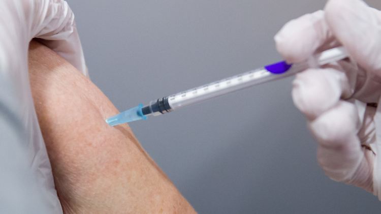 Über 60-Jährige können sich nun eine zweite Auffrischimpfung abholen.