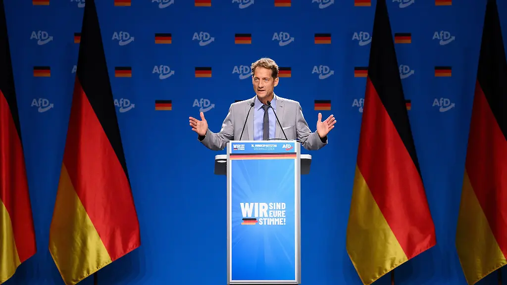 Der-bayerische-Landtag-hat-die-Immunitaet-von-zwei-Abgeordneten-der-AfD-Fraktion-aufgehoben-nach-dpa-Informationen-ist-einer-von-ihnen-Ingo-Hahn