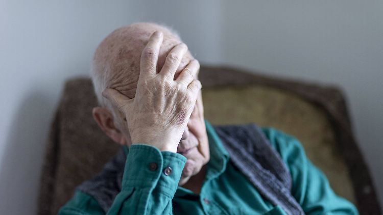 Menschen, die an einer Demenz erkranken, verlieren allmählich alle Bezugspunkte in ihrem Leben.