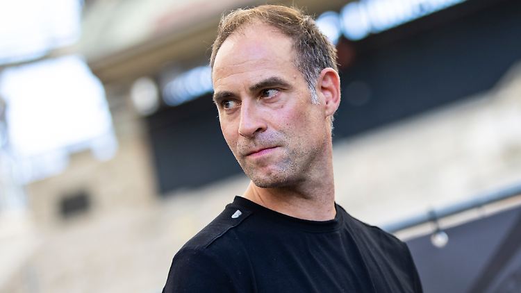 Leipzig-Boss Oliver Mintzlaff muss noch nacharbeiten.