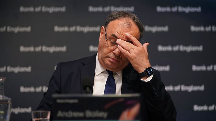 Andrew Bailey, Chef der Bank of England, hält sich für die im September anstehenden Beratungen zur künftigen Geldpolitik alle Optionen offen.