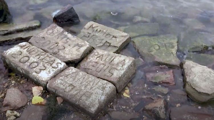 Der Autor wünscht sich komplexere Botschaften auf Hungersteinen.