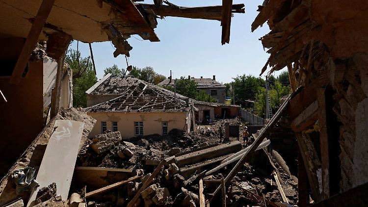 Der Beschuss ukrainischer Wohngebiete durch die russischen Streitkräfte geht unverändert weiter. 