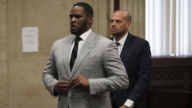 In Chicago ist R. Kelly in 13 Punkten angeklagt.