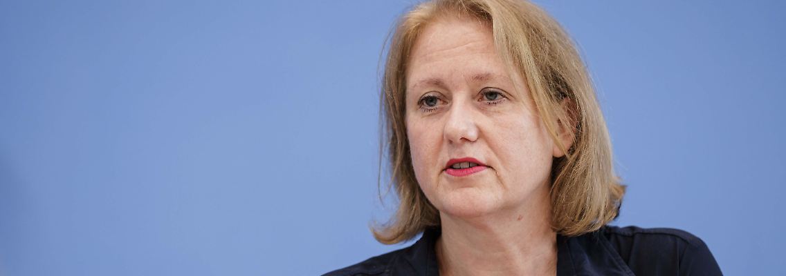 Für Paus geht die von Finanzminister Lindner geplante Kindergelderhöhung nicht weit genug.