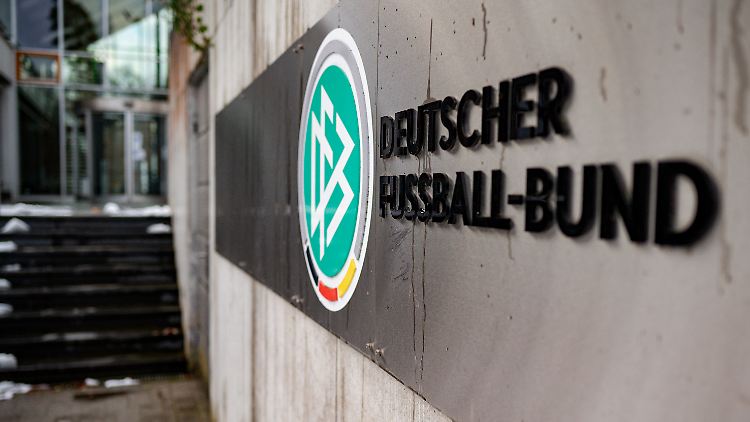 Beim DFB kann man sich über einige Sammlerstücke freuen.