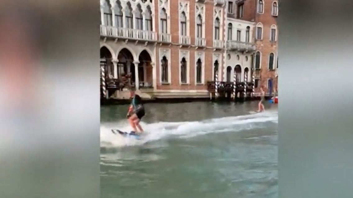 surfer.jpg