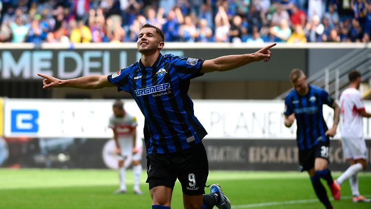Jubel nach dem 6:2: Marvin Pieringer vom SC Paderborn.