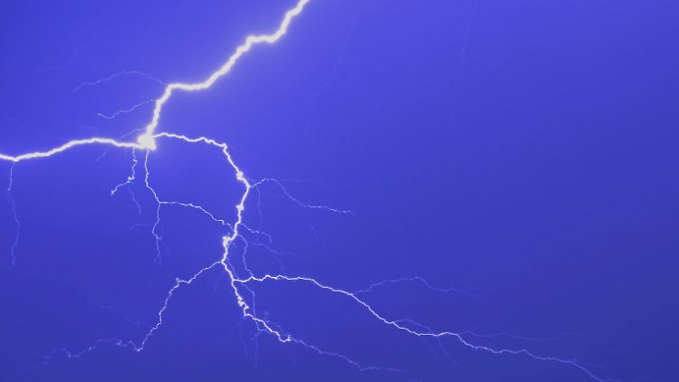 Das ausbleibende Gewitter wurde der Leiterin des Wetteramtes und ihrem Stellvertreter offenbar zum Verhängnis.