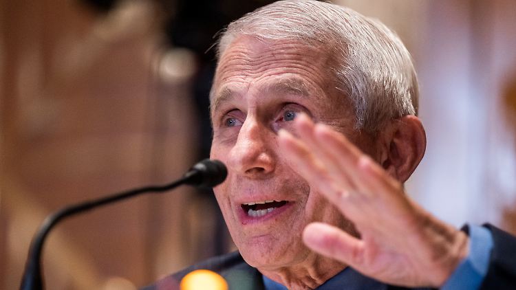 Ab Dezember muss US-Präsident Biden auf ihn verzichten: Anthony Fauci hat andere Pläne.