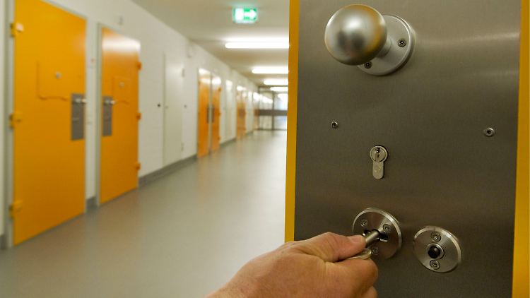 Normale Haft ist nun nicht mehr vorgesehen für diese besonderen Straftäter.