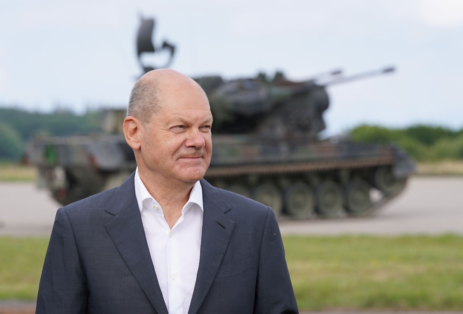 Solche Bilder ist man von Olaf Scholz eigentlich nicht gewohnt.