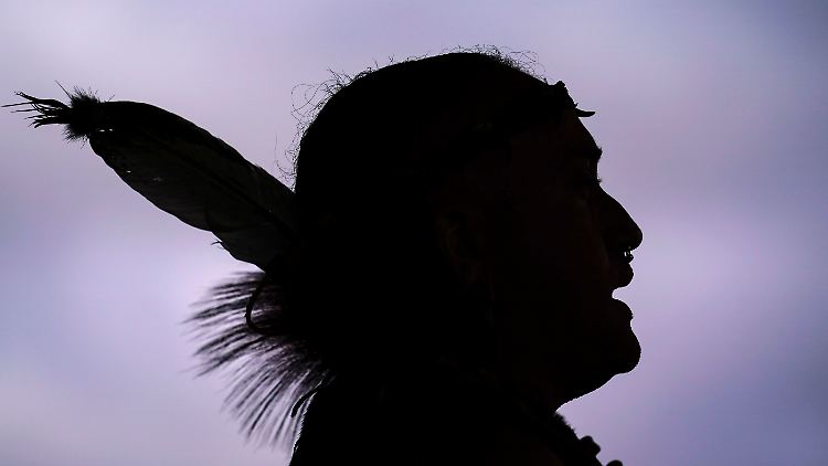 Ist eine Darstellung klischeehaft und kulturell entleert? Dann ist sie zumindest zweifelhaft.