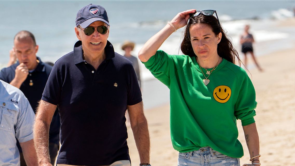 Ashley Biden mit ihrem Vater.
