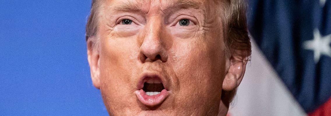 Will sich mit einer Klage gegen die Behörden wehren:  Donald Trump kritisiert das Vorgehen des FBI als politisch motiviert.