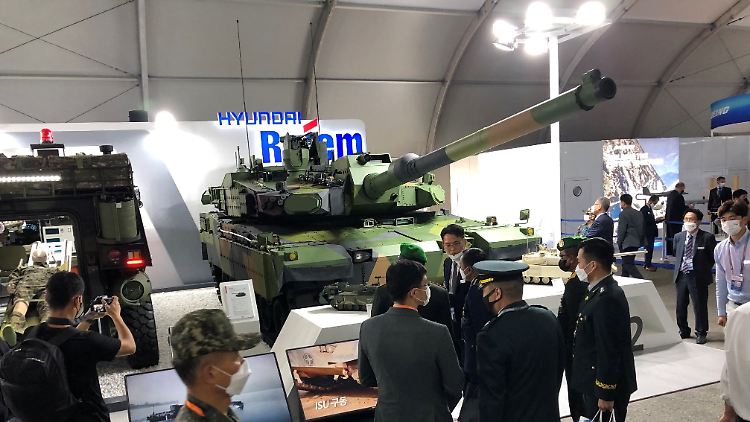 Waffenschau in Seoul im Oktober: Polen kauft 180 Kampfpanzer K2 aus Südkorea. 