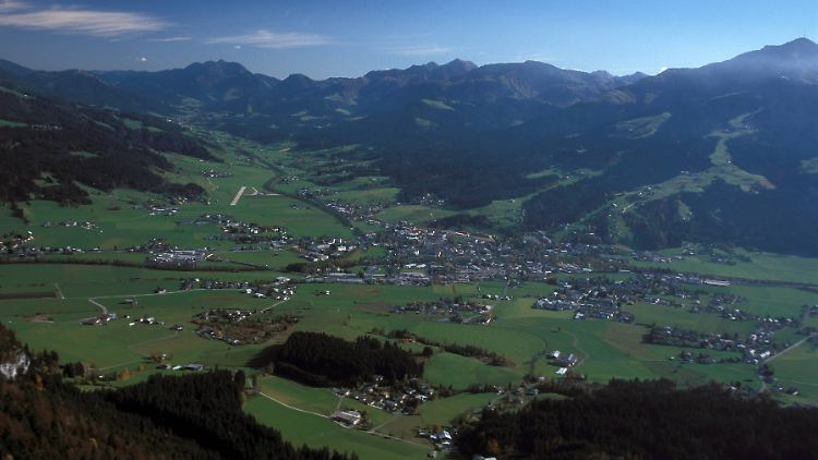 Der Raubüberfall ereignete sich in St. Johann in Tirol.