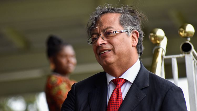 Kolumbiens neuer Präsident Gustavo Petro steht seinem Gegenüber in Venezuela politisch näher.