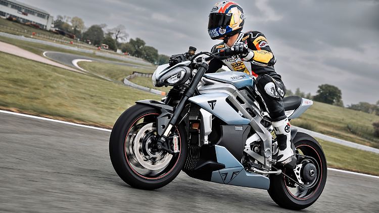 Triumph hat mit der TE-1 einen bereits seriennah wirkenden Prototyp für ein vermutlich 2025 verfügbares Serienmodell vorgestellt.