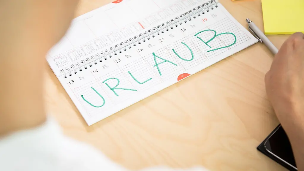 Endlich-Urlaub-Mit-ein-wenig-Extra-Geld-vom-Arbeitgeber-macht-das-gleich-doppelt-so-viel-Spass