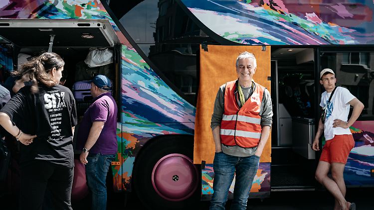 "Kämpfe so lange, bis wir gewonnen haben": Andreas Tölke - Mensch, Helfer, Journalist, (fast) Busunternehmer. 