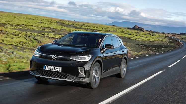 Mit dem ID 4 Pro 4motion bietet VW einen lupenreinen Elektro-SUV mit Allrad.