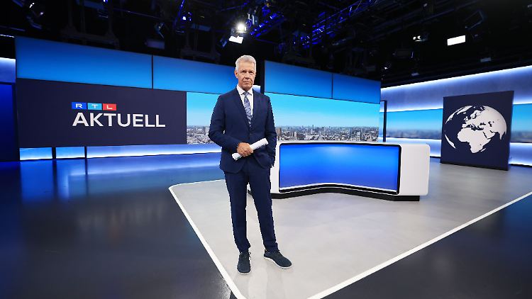 Am 30. März 1992 moderierte Peter Kloeppel erstmals die Hauptnachrichten bei RTL.