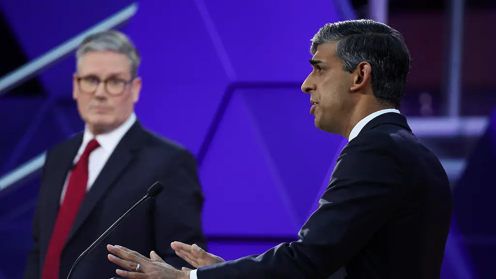 2024-06-26T193500Z-1960902945-RC27J8A1HBRS-RTRMADP-3-BRITAIN-ELECTION-DEBATE