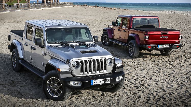 Mehr als fünfeinhalb Meter misst der Pick-up Jeep Gladiator.