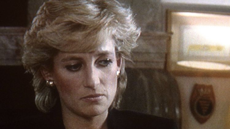 Die BBC, die sich das Interview mit Lady Di erschlich, hat den Erlös daraus an gemeinnützige Organisationen gespendet, die sie unterstützt hatte.