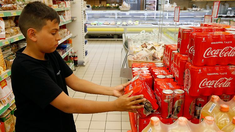 Bei Edeka könnte Coca-Cola bald Mangelware werden.