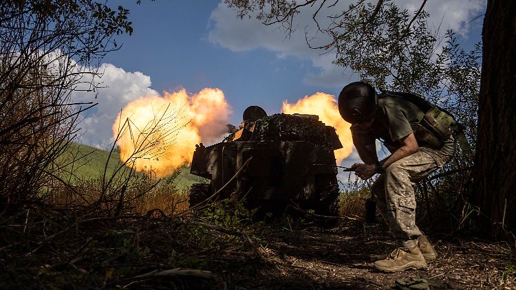 Die Ukraine versucht auf drei Achsen, die russische Armee hinter den Dnipro zurückzudrängen. 