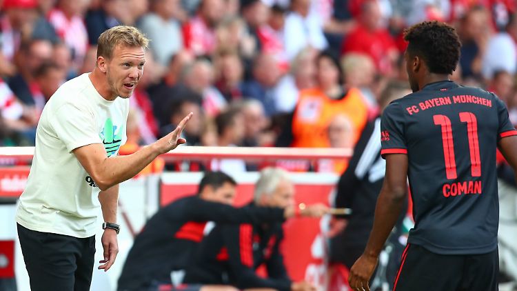 "Lass Dich nicht auffressen", ruft Julian Nagelsmann hier vielleicht in Richtung Kingsley Coman. 