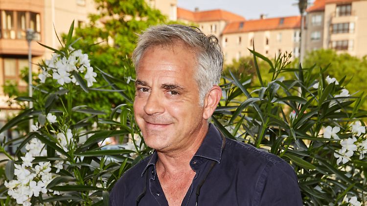 Er habe "keine bleibenden Schäden" und er könne auch seine Stunts wieder selbst machen, berichtet Fitz.