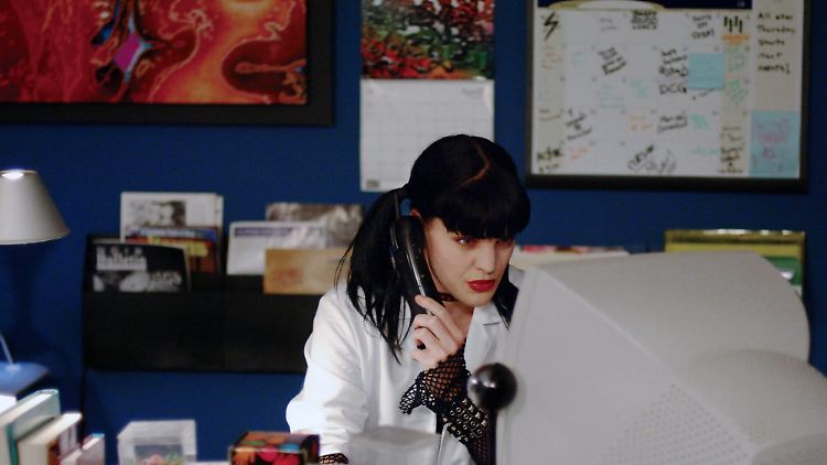Eine Forensikerin in Gothic-Outfits - die Rolle der Abby Sciuto ließ Perrette 2018 hinter sich.
