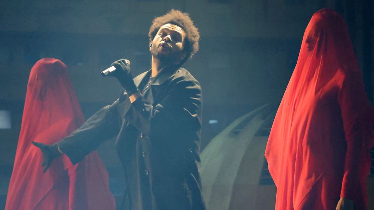 Beim Auftritt am Freitag in Inglewood ging noch alles gut: The Weeknd.