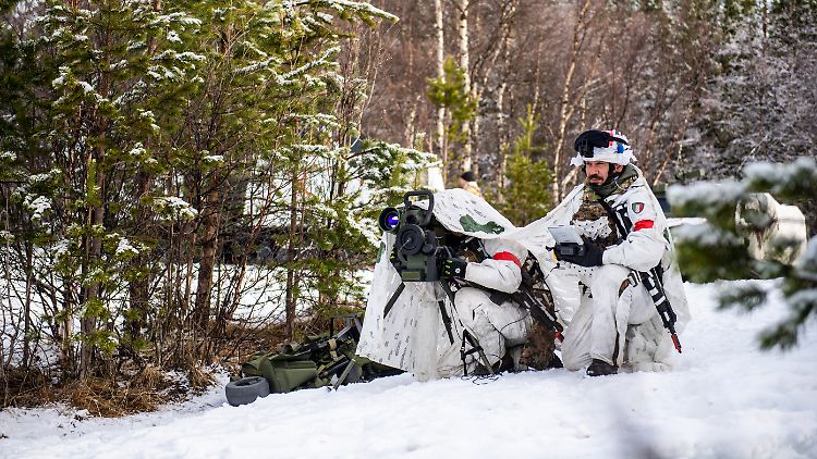 Italienische Soldaten bei einer NATO-Übung in Norwegen. 