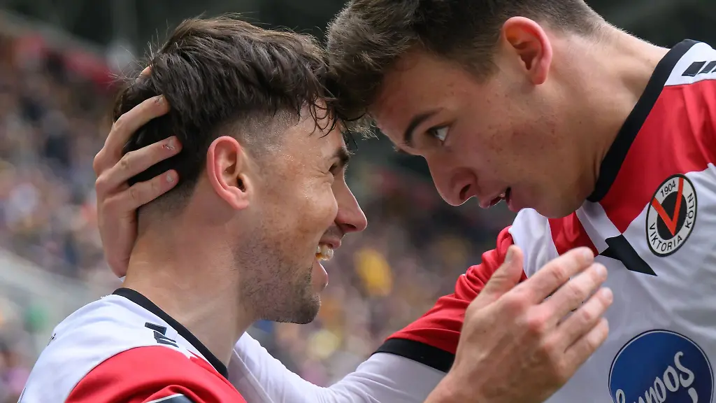 Koelns-Simon-Handle-l-jubelt-nach-seinem-Tor-zum-0-1-mit-Said-El-Mala