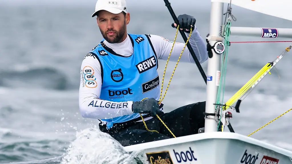 Deutschlands-bester-Ilca-7-Steuermann-Philipp-Buhl