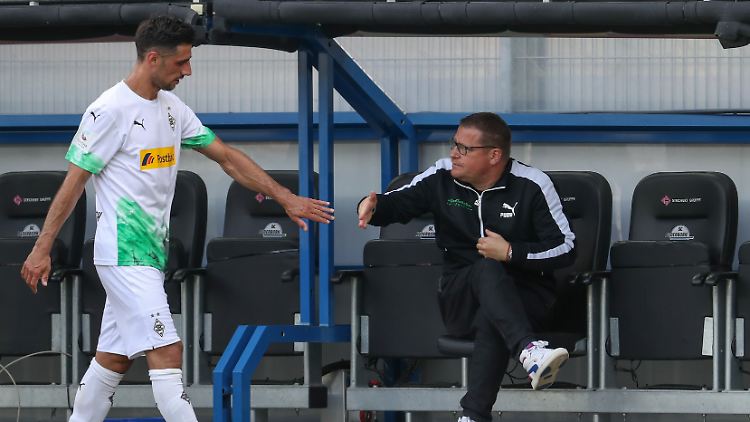 Lars Stindl wirft sich in einem Podcast vor Max Eberl.