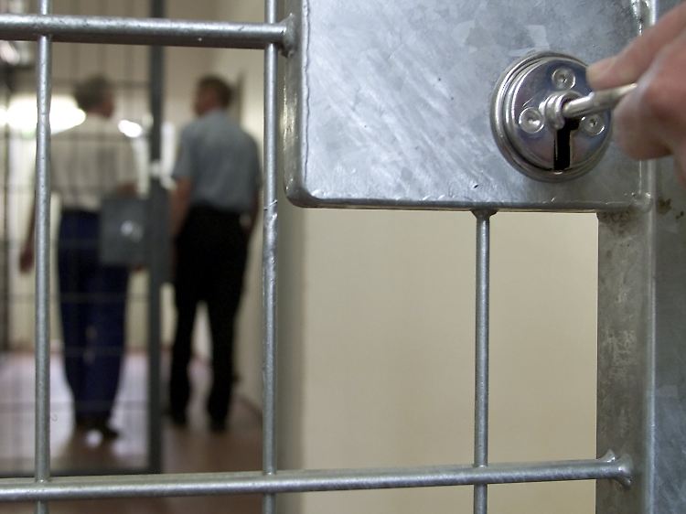 Juristen und Politiker leiten aus den Urteilen Schlüsse für die Neuregelung ab und sehen Teile der jüngsten Reform auf der Kippe.