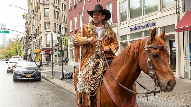 Der Gründer der "Cowboys for Trump" war bereits in Washington wegen unbefugten Betretens des Geländes um das Kapitol schuldig gesprochen worden.
